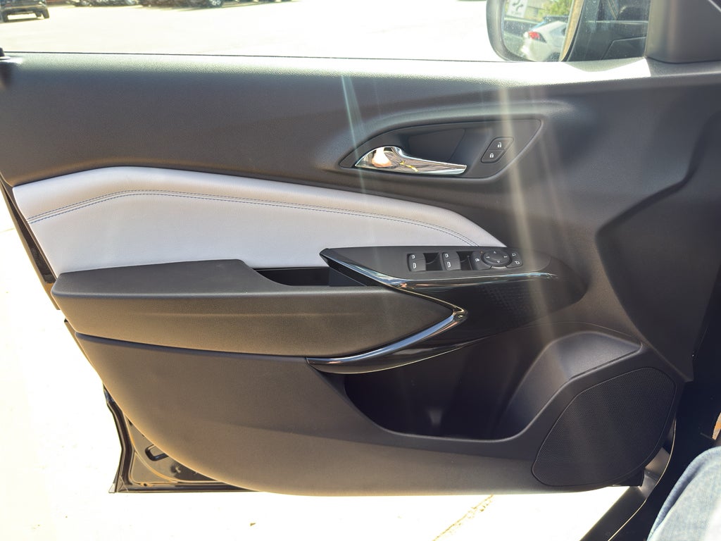 2026 Chevrolet Trax LT - Photo 26
